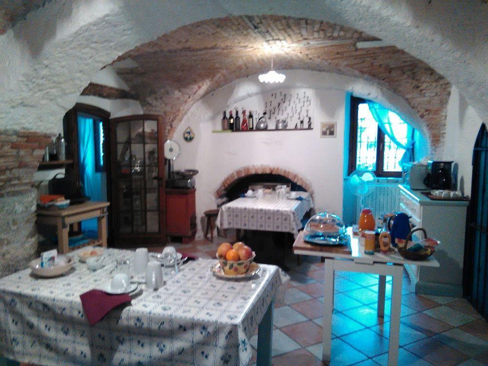 B&B Renzano Bedrooms Saló Exterior foto